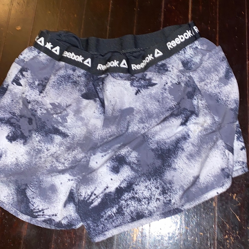 Gray Black And White Reebok Athletic Shorts With Pockets (worn once)